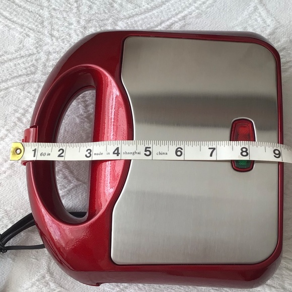 Electric sandwich maker NWT countertop toaster - Picture 11 of 16